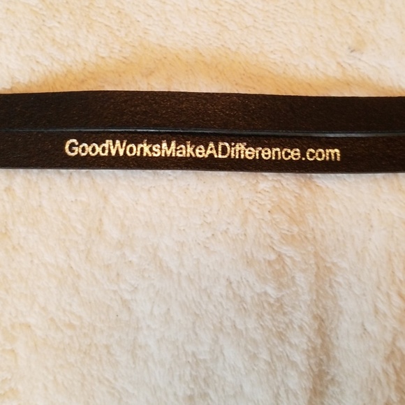 leather Wrap around studded bracelet - Picture 3 of 4